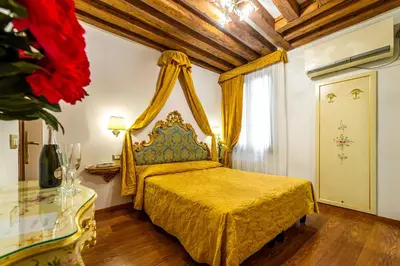 Letto o letti in una camera di Hotel Al Vagon