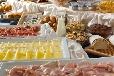 Cibo presso l'hotel o nelle vicinanze