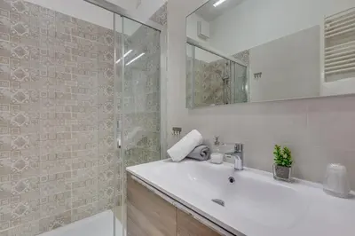 Bagno di Rooms Vidar