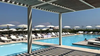 Piscina di Hotel Mediterraneo Suite&Residence o nelle vicinanze