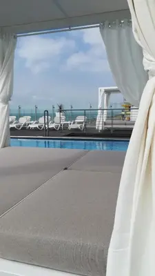 Piscina di Hotel Atlantico o nelle vicinanze