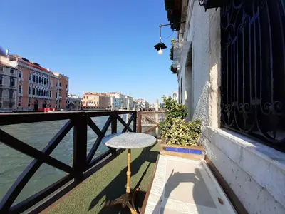 Balcone o terrazza di Honeymoon suite on Grand Canal
