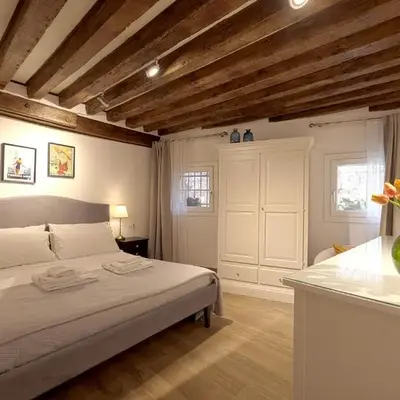 Mascherone Apartment