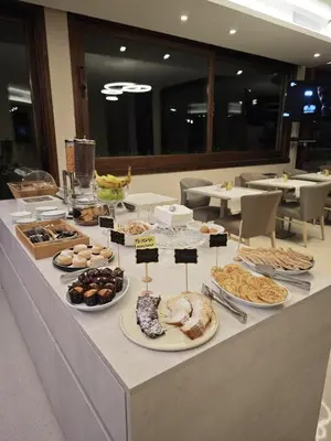 Cibo presso l'hotel o nelle vicinanze