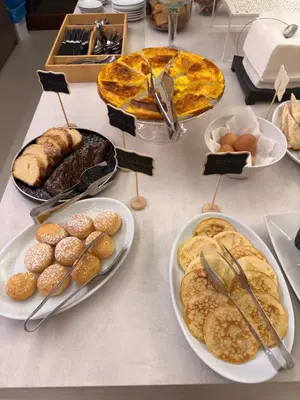 Cibo presso l'hotel o nelle vicinanze