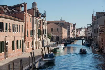 Vista sul fiume nelle vicinanze dell'appartamento