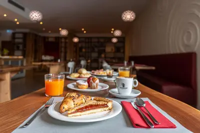 Cibo presso l'hotel o nelle vicinanze