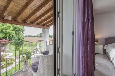 Letto o letti in una camera di Pool & Garden Villa Lelia