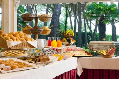 Cibo presso l'hotel o nelle vicinanze