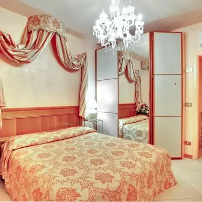 Santo Stefano Apartment