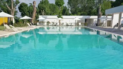 Piscina di Camping Rialto Village o nelle vicinanze
