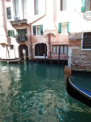 Vista sul fiume nelle vicinanze dell'appartamento