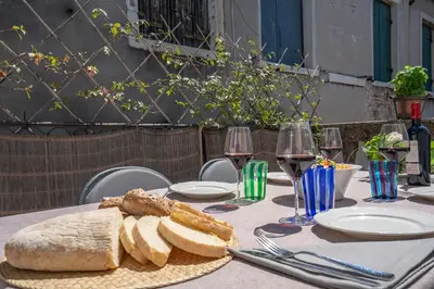 Cibo presso l'appartamento o nelle vicinanze