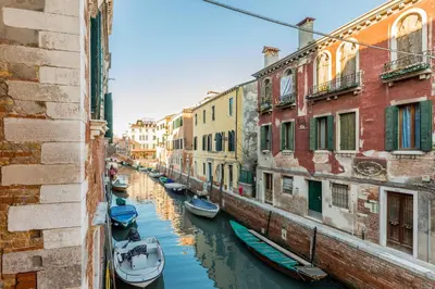 Vista sul fiume nelle vicinanze dell'appartamento