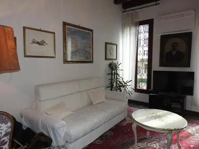 Area soggiorno di la poetessa