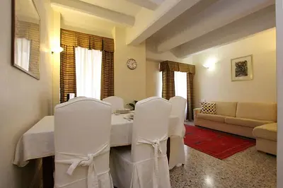 Area soggiorno di Camilla apartment in Venice-Molino