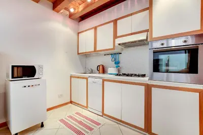 Cucina o angolo cottura di Little Canal 19