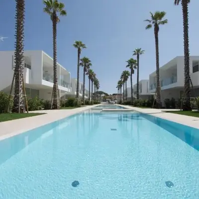 Palms Apartments