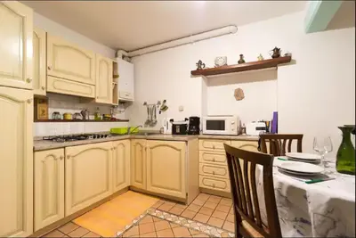 Cucina o angolo cottura di San Barnaba Artist's district house