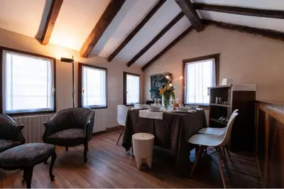 Planimetria di Esclusivo appartamento- 6 persone in Villa Liberty