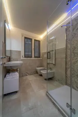 Bagno di Ca' de la Fonte - WENICE Deep Culture