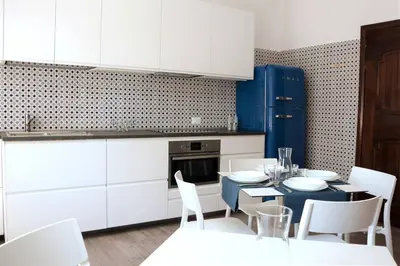 Cucina o angolo cottura di dimora scaldaferro