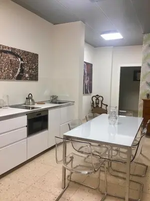 Cucina o angolo cottura di dimora scaldaferro