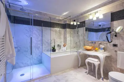 Bagno di Carnival Palace - Venice Collection