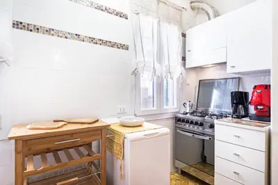Cucina o angolo cottura di Veneziacentopercento Alle Ancore Apartment