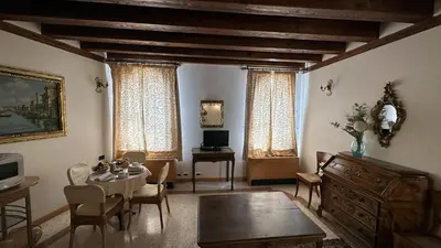 Area soggiorno di San Simeon Apartments