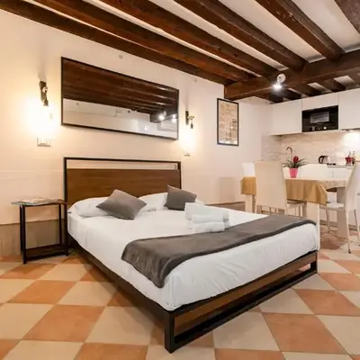 Fenix Colombina in Biennale - Your little house