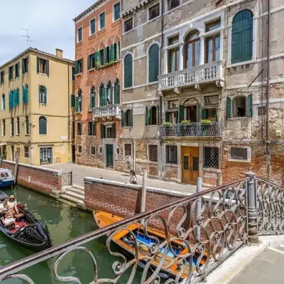 Palazzo San Firmino Suite Canal View