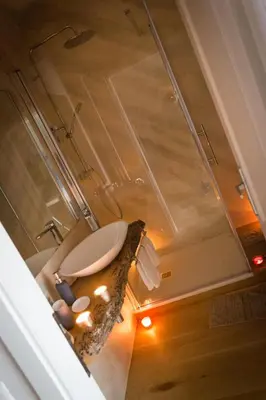 Bagno di Kia ora Suite Apartment