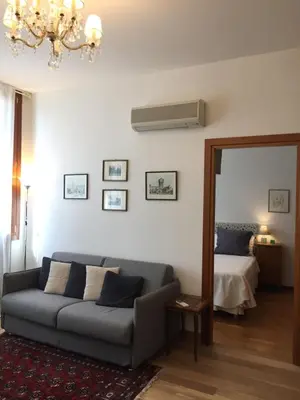 Area soggiorno di Elegant Apartment