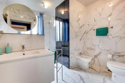 Bagno di Lido's Garden Apartment