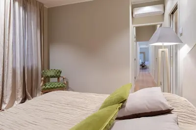 Letto o letti in una camera di Bridge of Sighs Luxurious Apartment