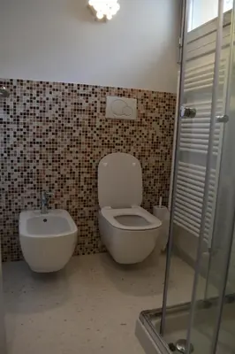 Bagno di Yellow House