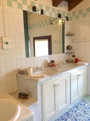 Bagno di Rosy25 Bassano del Grappa