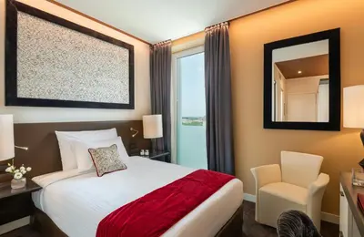 Letto o letti in una camera di Leonardo Royal Hotel Venice Mestre