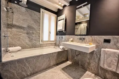 Bagno di Hotel Maison Ducal