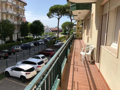 Balcone o terrazza di RESIDENCE VELA - WALTERIGATO Apartments SOLO PER FAMIGLIE