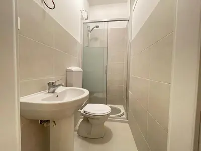 Bagno di RESIDENCE CENTRO COMMERCIALE - WALTERIGATO Apartments SOLO PER FAMIGLIE