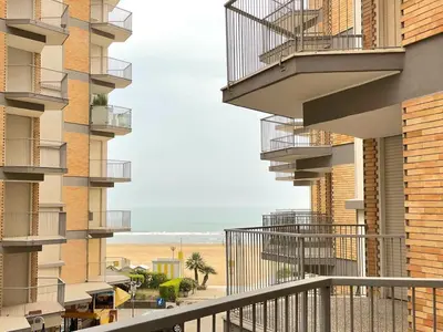 Balcone o terrazza di RESIDENCE CENTRO COMMERCIALE - WALTERIGATO Apartments SOLO PER FAMIGLIE