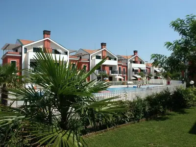Piscina di Apartments in Cavallino-Treporti 27935 o nelle vicinanze