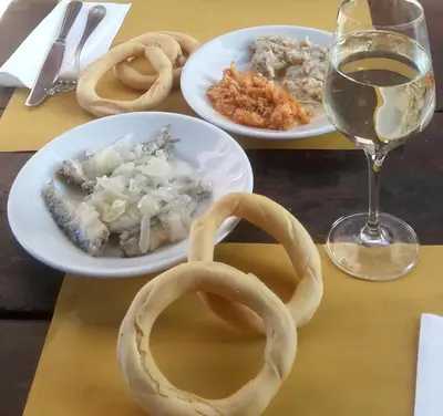 Cibo presso l'appartamento o nelle vicinanze