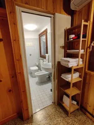 Bagno di La casa del pescatore: a lovely escape in Venice!!