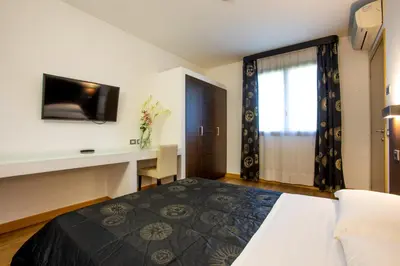 TV o dispositivi per l'intrattenimento presso Matrix Hotel & Residence