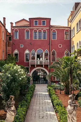 Giardino di Il Palazzo Experimental