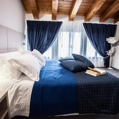 HOME HOTEL