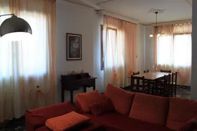 Area soggiorno di casa vacanza Pina